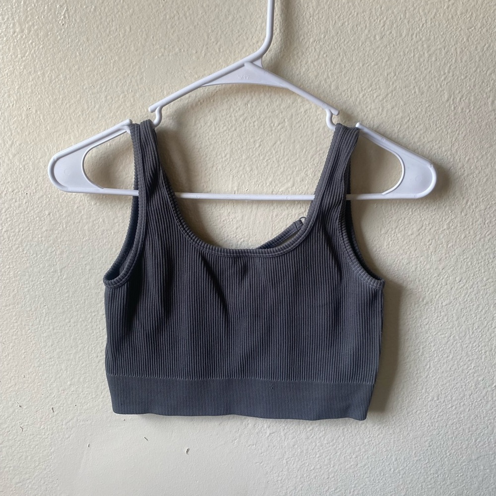 Love Tree Gray Ribbed Seamless Top